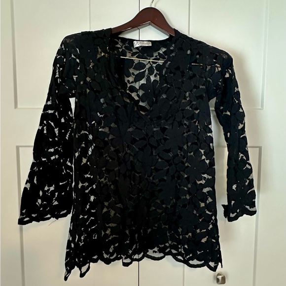 J Valdi Tops - Women's J Valdi Black Lace V-Neck Top L